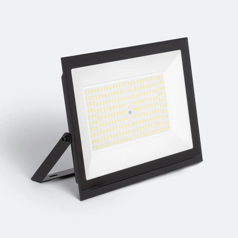 150W LED Floodlight 120lm/w IP65 4000K