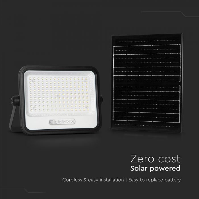 300W LED Solar Floodlight with Battery Indicator 7CCT IP65