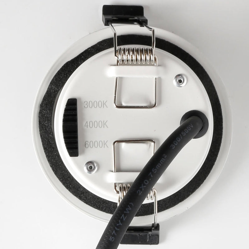 8W Fireproof Recessed LED Downlight TRIAC Dimmable 3CCT IP65 36º
