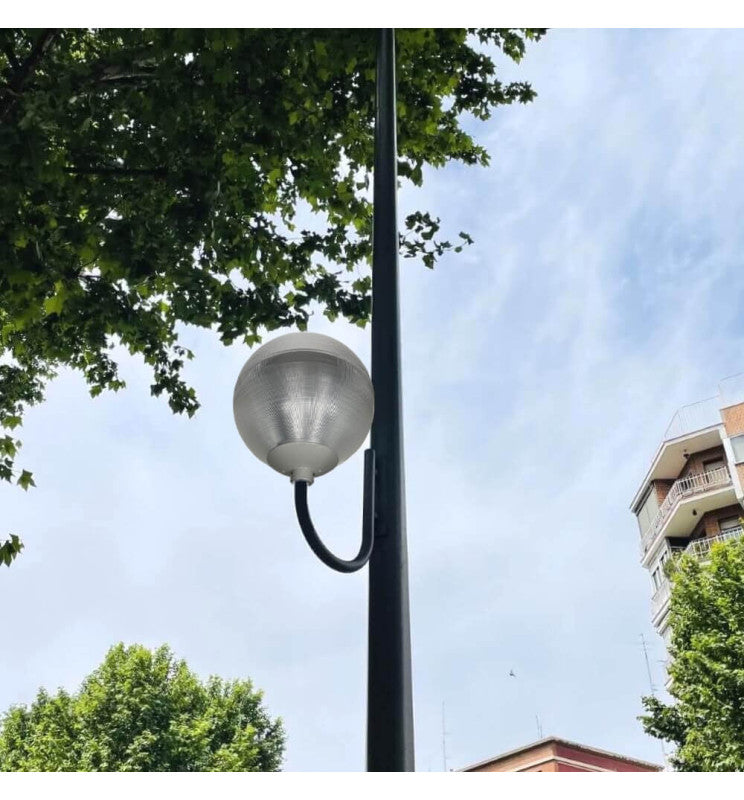 Anti Light Pollution Globe Streetlight for E27 LED Bulb - Landscape Pathway Lighting - Street Lights