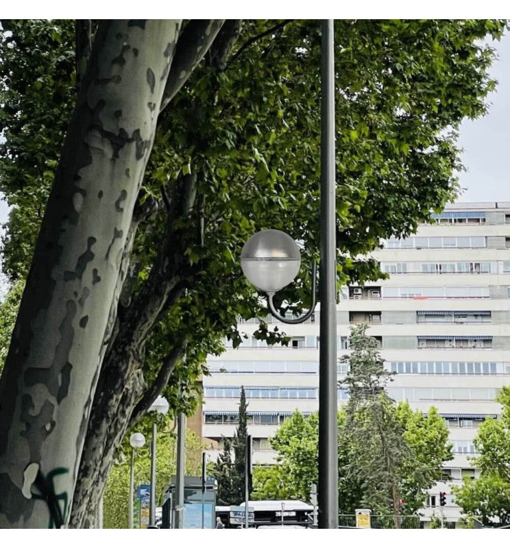 Anti Light Pollution Globe Streetlight for E27 LED Bulb - Landscape Pathway Lighting - Street Lights