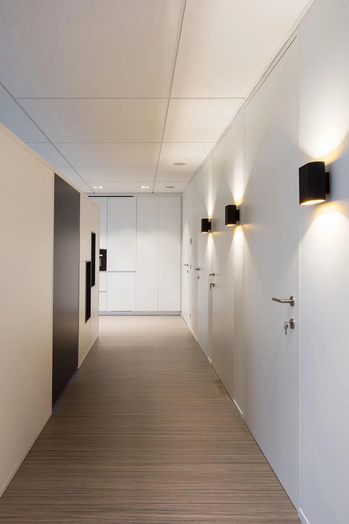 indoor-wall-lights-coridor