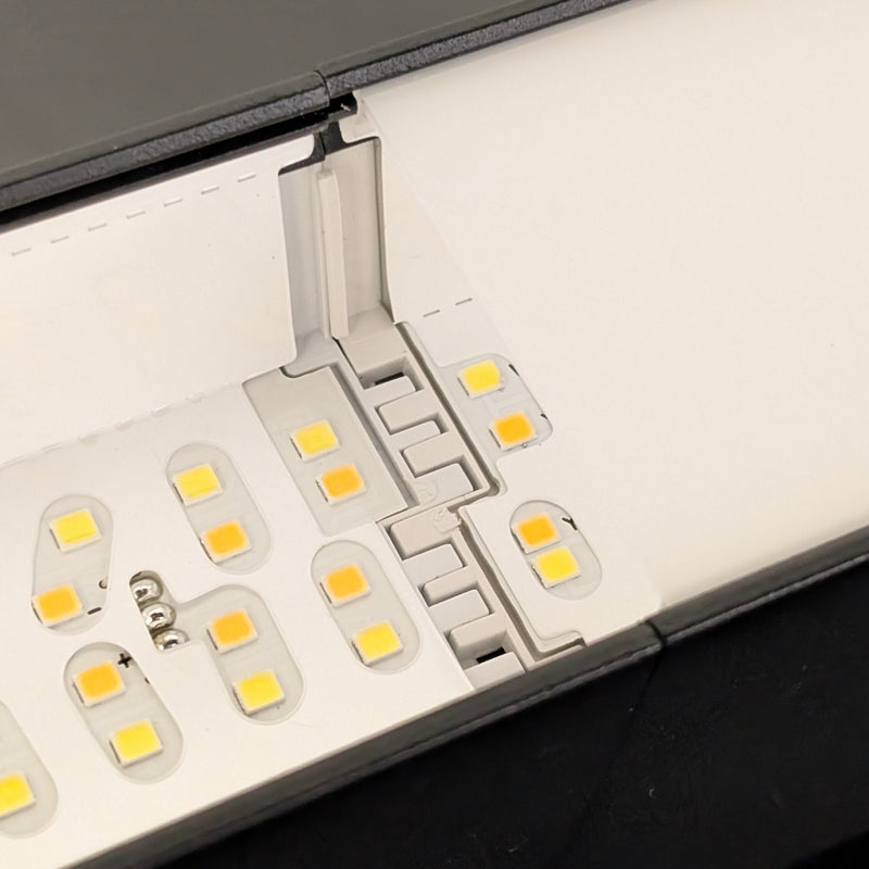 VERSA BLACK Linear LED module 3CCT